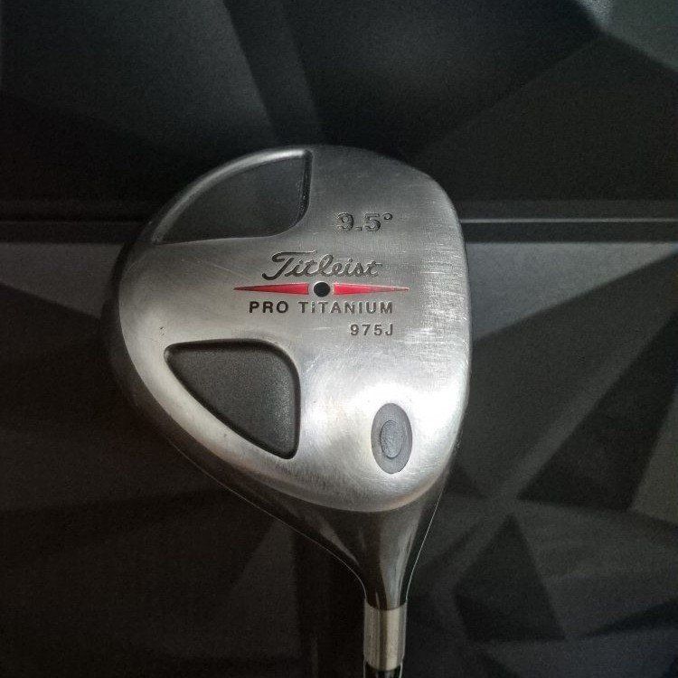 Titleist 	PRO Titanium 975J-VS	DRIVER 9.5* - Graphite	YS-6 - X-FLEX