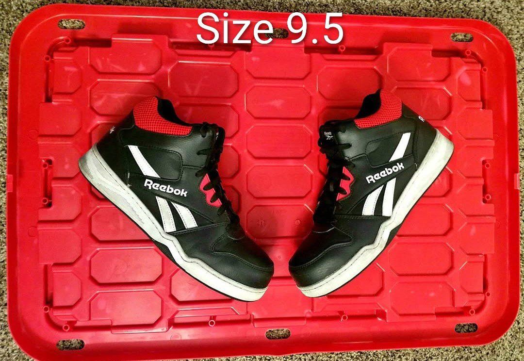 Men's work shoes size 9.5 - CASH