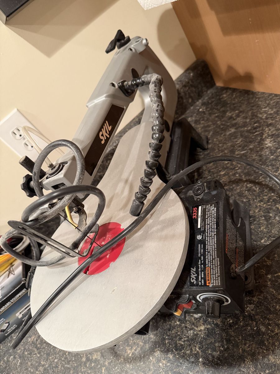 SKIL 3335 16-Inch Scroll Saw