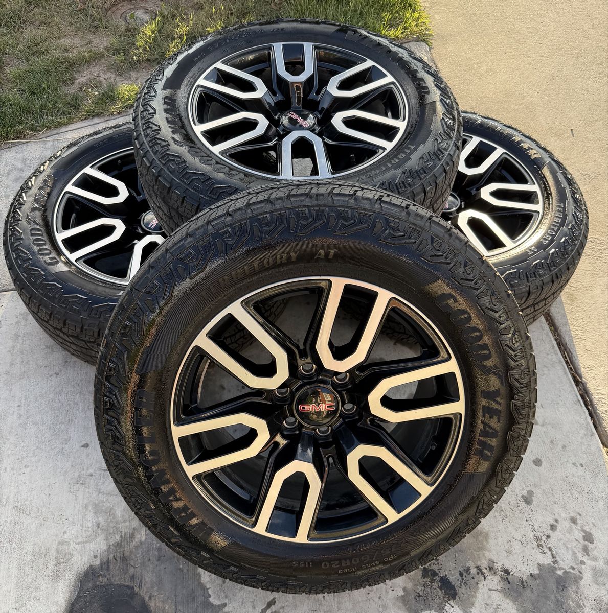 New 2026 gmc sierra AT4 wheels and tires