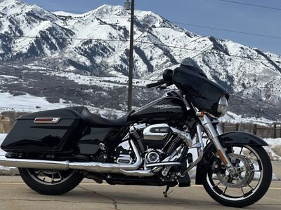 2020 Harley Davidson Street Glide FLHX. 8600 Miles