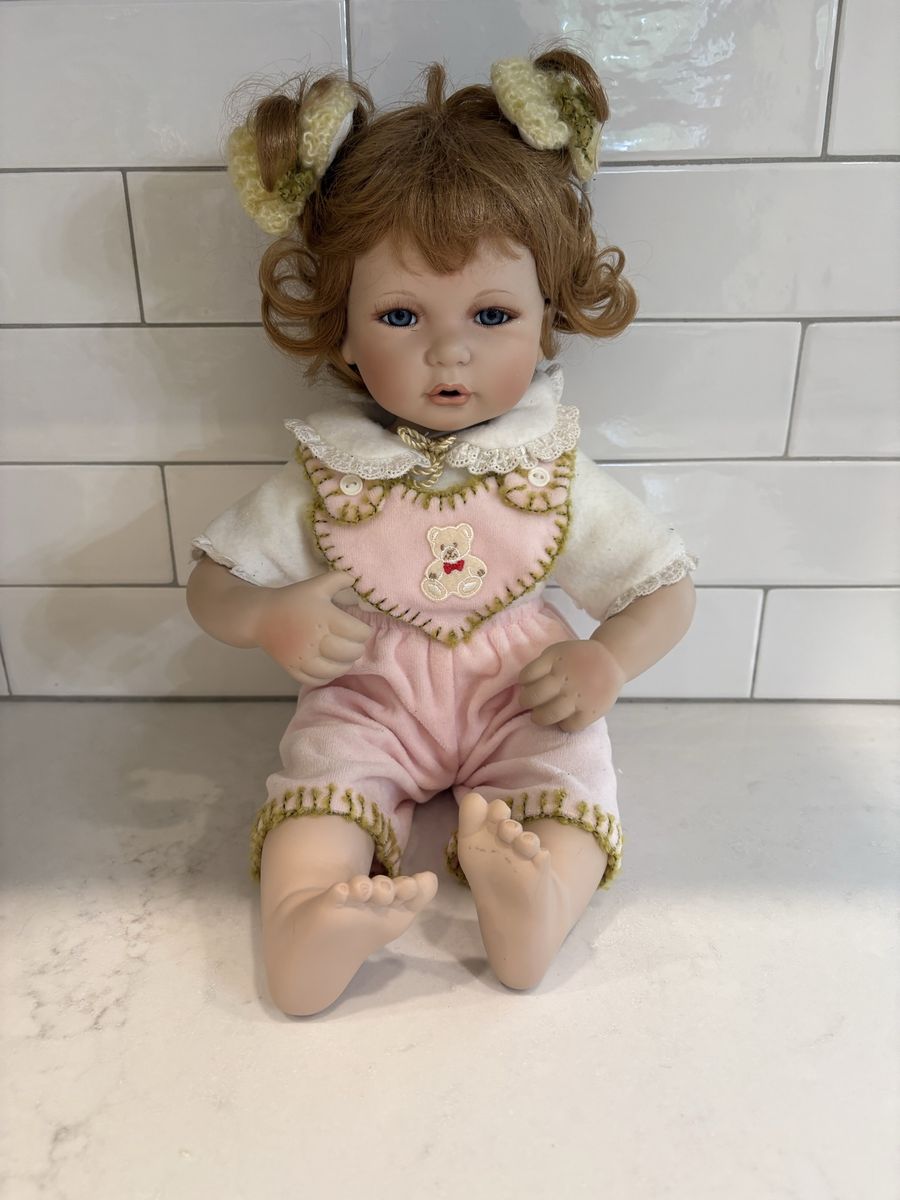 Kingstate The Dollcrafter Limited Edition Porcelain Doll #192/2500 with Pink Outfit