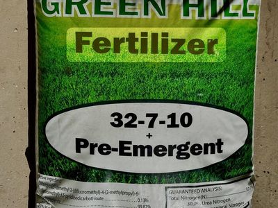 Pre-emergent fertilizer