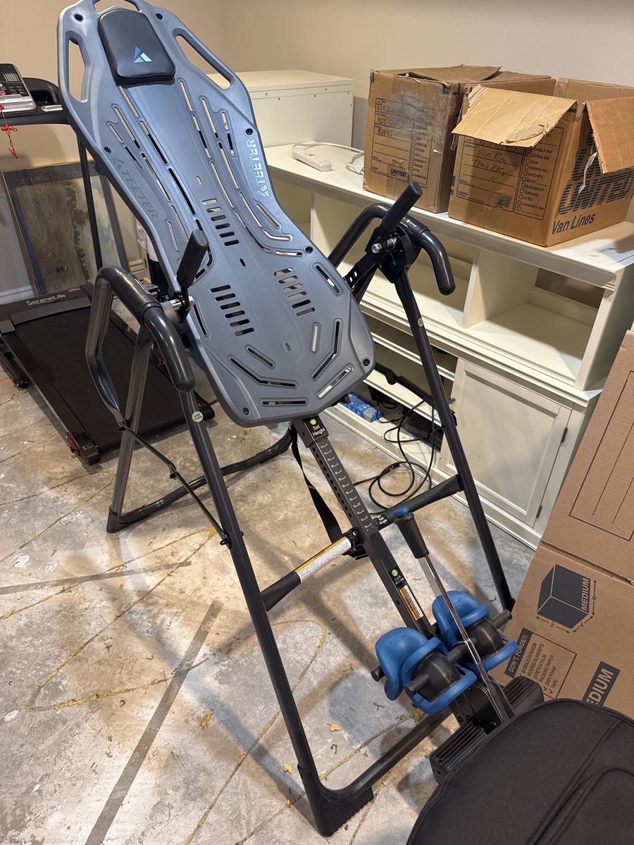 Teeter inversion table