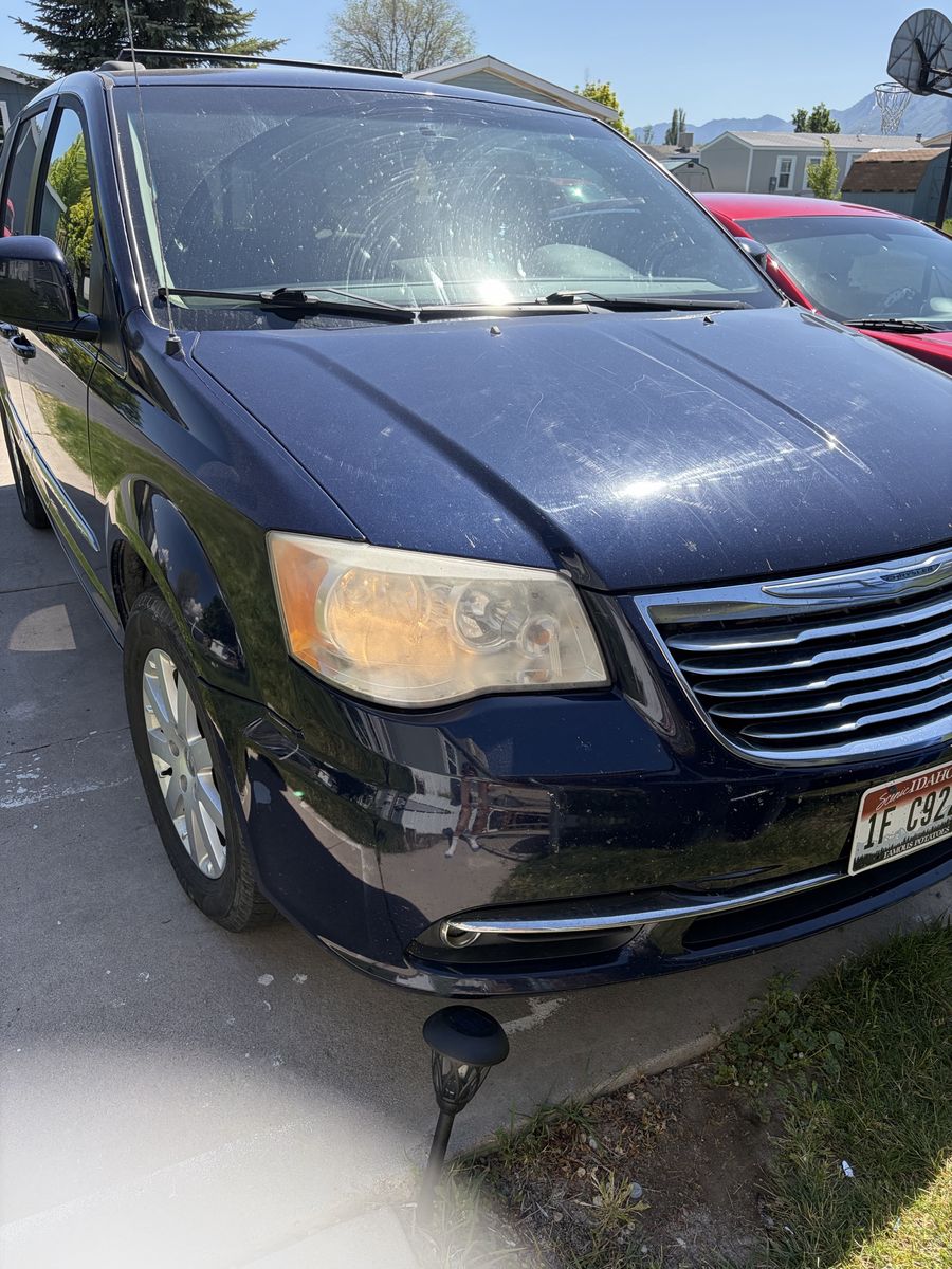 2014 mini van