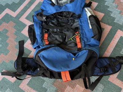 Eureka! GetAway 3900 Hiking Backpack Blue/Gray Outdoor Camping Daypack with Extras