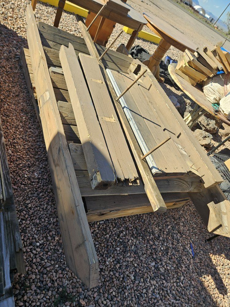 Main image 12