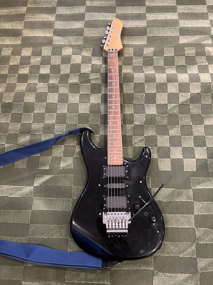 1986 Ibanez Roadstar II RG450BK (Made in Japan) – Upgraded Player – Ibanez Hard Case