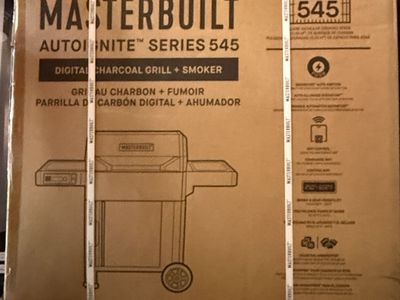 NEW Masterbuilt AutoIgnite Series 545 Digital Charcoal Grill and Smoker