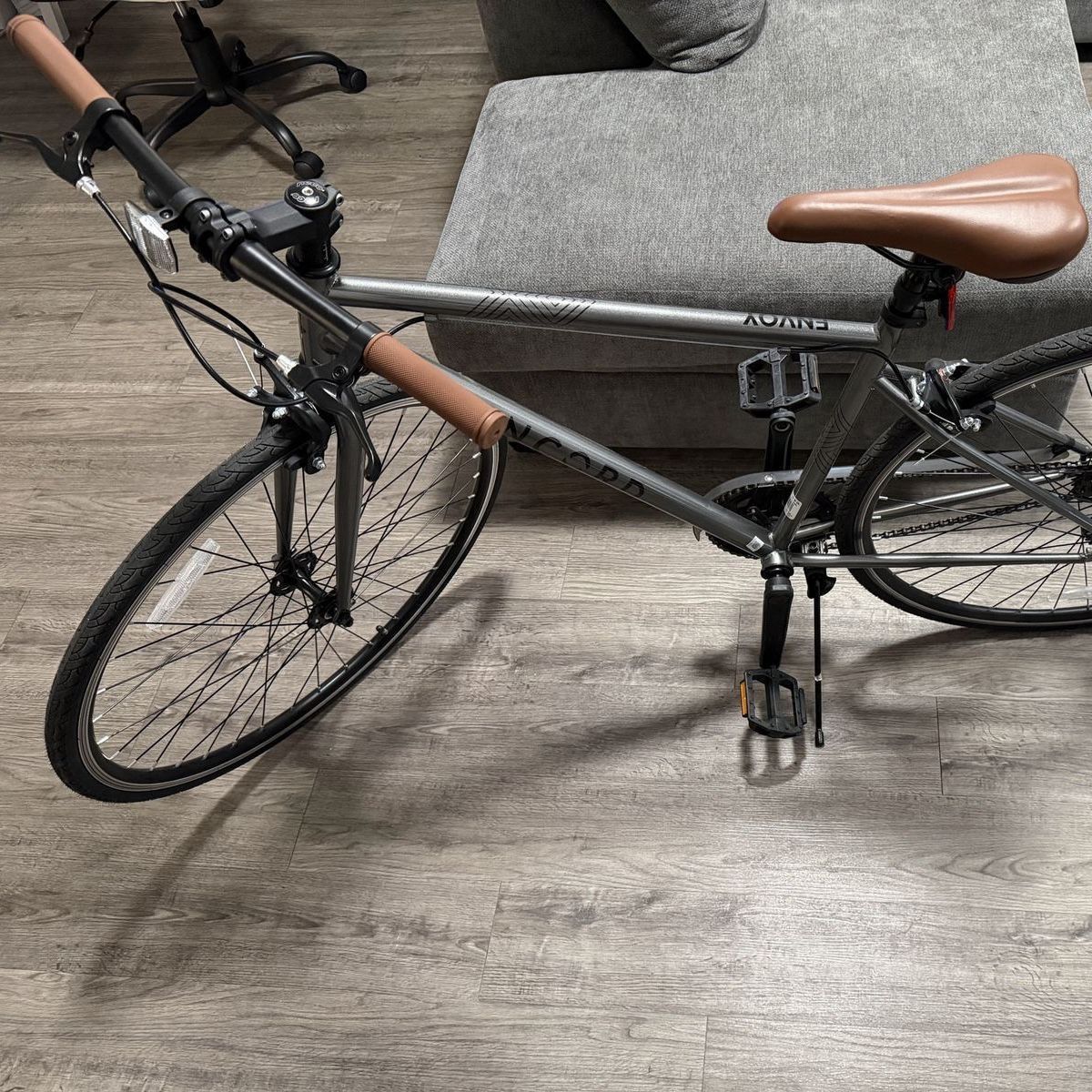 Envoy Concord Bike