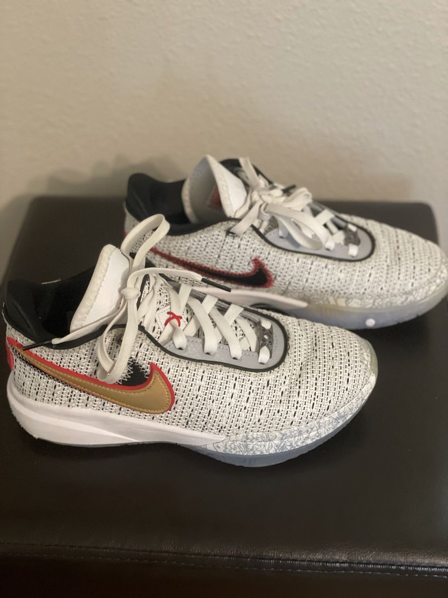 Lebron james 20 basketball shoes