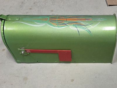 Custom pin stripped mailbox