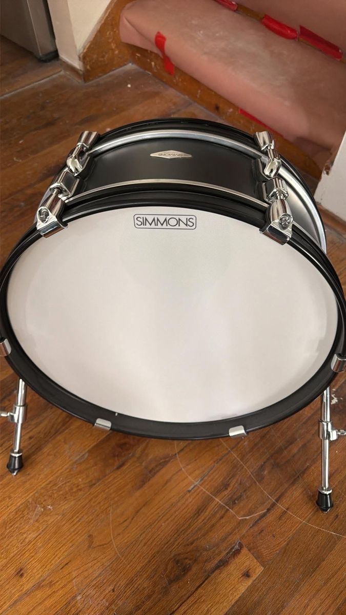 Simmons 18inch Bass Drum