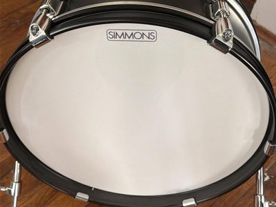 Simmons 18inch Bass Drum