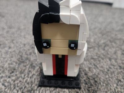 LEGO Brickheadz Cruella