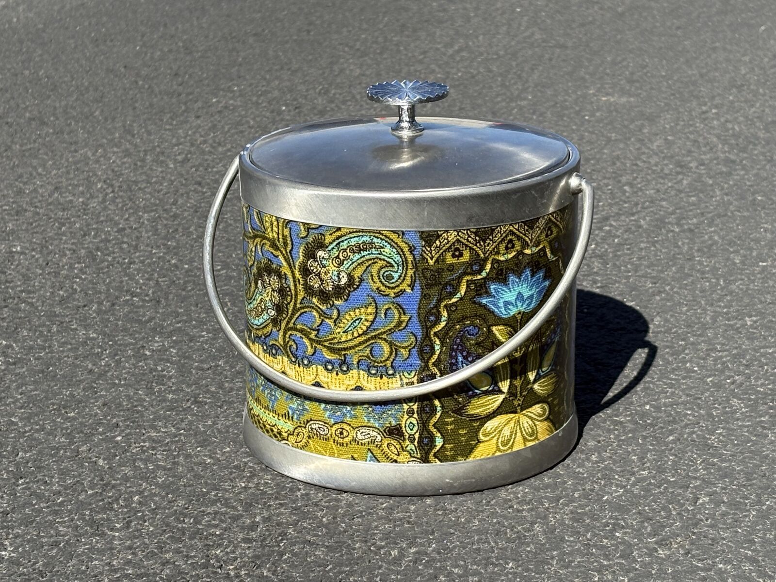 Vintage Mid Century Modern Ice Buckets, USA made  barware  bar ware