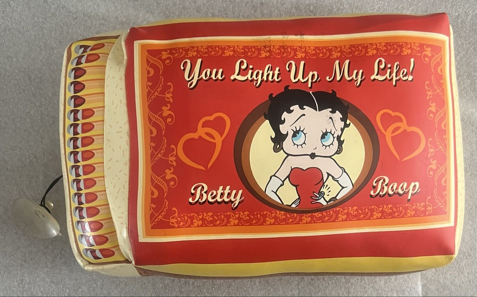 Vintage Betty Boop Inflatable Window Pillow Hanger (With Suction Cup)