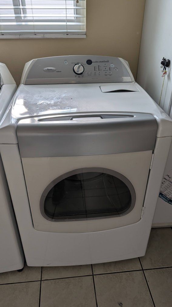 Whirlpool Dryer - works great