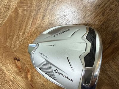 TaylorMade Qi35 Max silver driver, 10.5°, Ventus Velcrore shaft