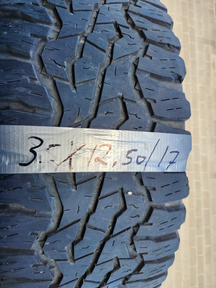 35x12.50r17 goodyear wrangler ultra terrain at