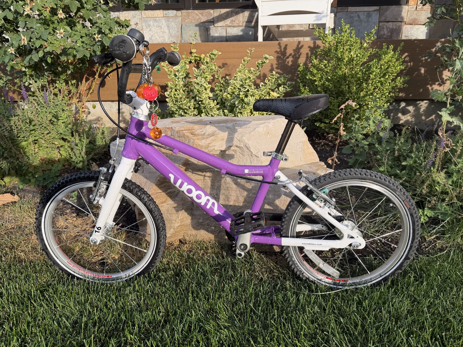 Woom 3 Purple Kids Bike - 16 Inch Wheels Lightweight Aluminum Frame