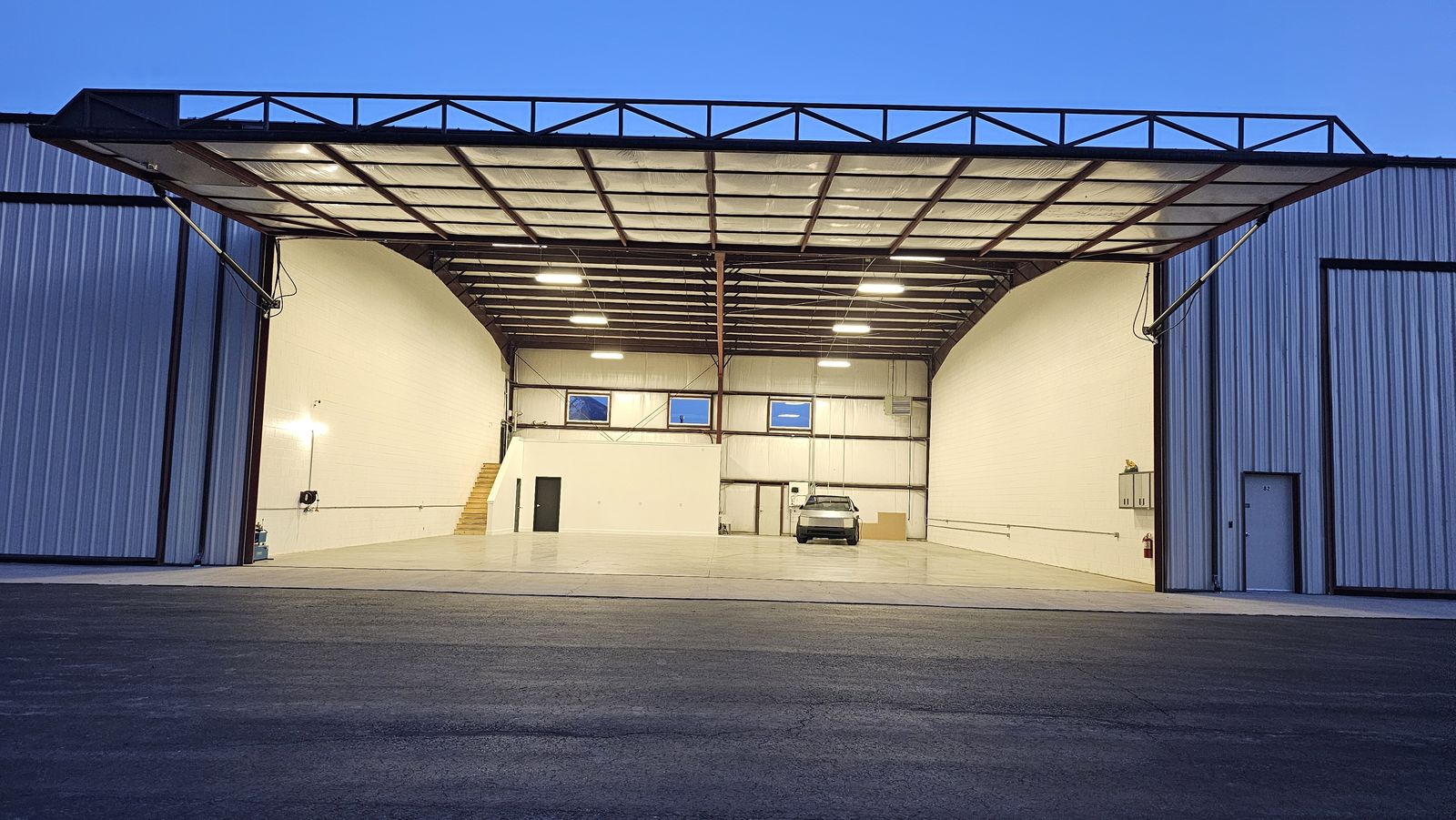 Hangar Space for Rent $900 per Month - Spanish Fork Airport