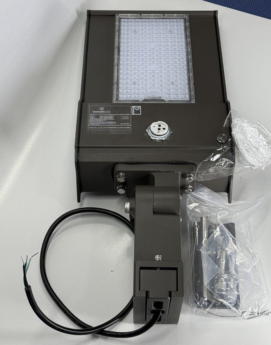Main image 3