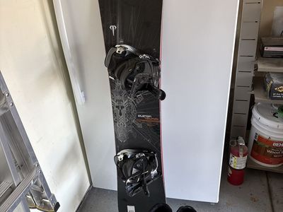 Burton Triumph 160 Snowboard with Flow Bindings and K2 Boots Size 10