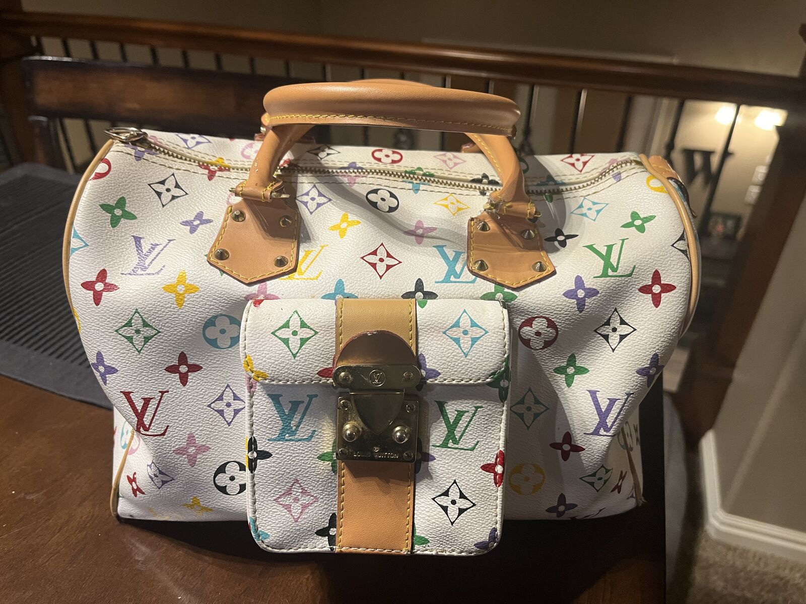 Louis Vuitton hand bag best offer Im then next few days takes it