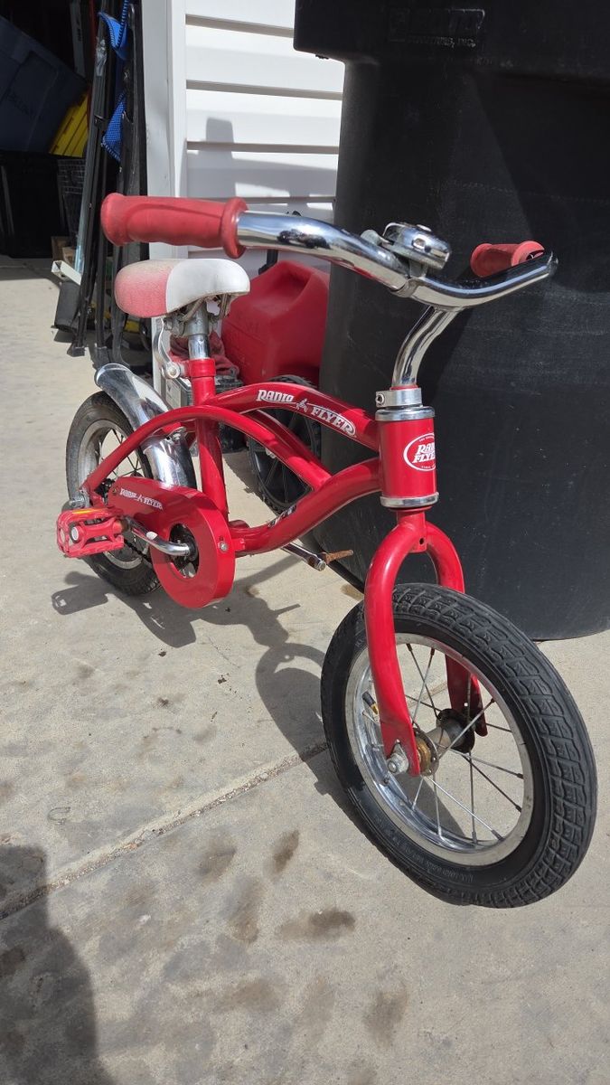Radio Flyer toddler bike