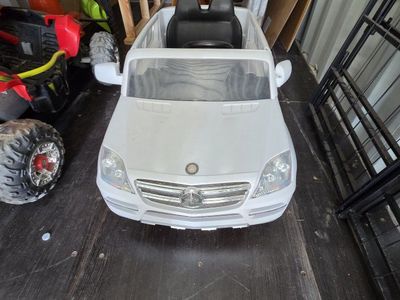 Power wheels cars