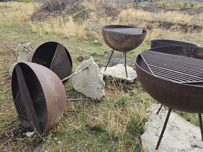 Heavy Duty Steel Fire Pit Grill Combo - 33" Diameter Rustic Outdoor Heater & BBQ Grill