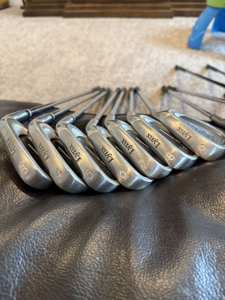 Lynx golf Clubs and Bag, Etc
