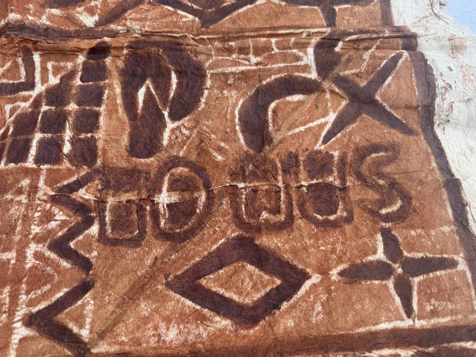 Main image 4