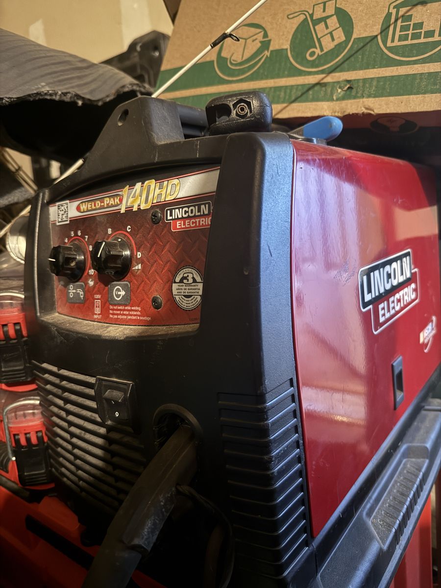Lincoln 140HD mig welder