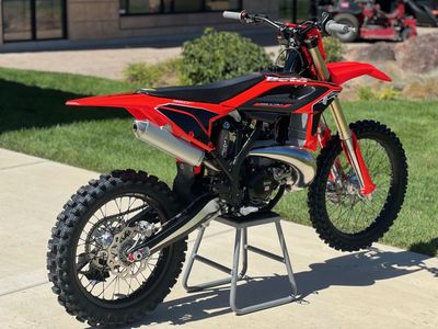 2027 BETA 350RX