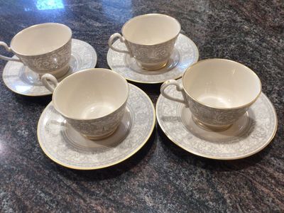 FRANCISCAN GREY RENAISSANCE gold trim 8 cups/saucers EXCELLENT