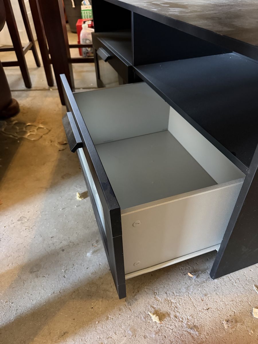 Main image 2