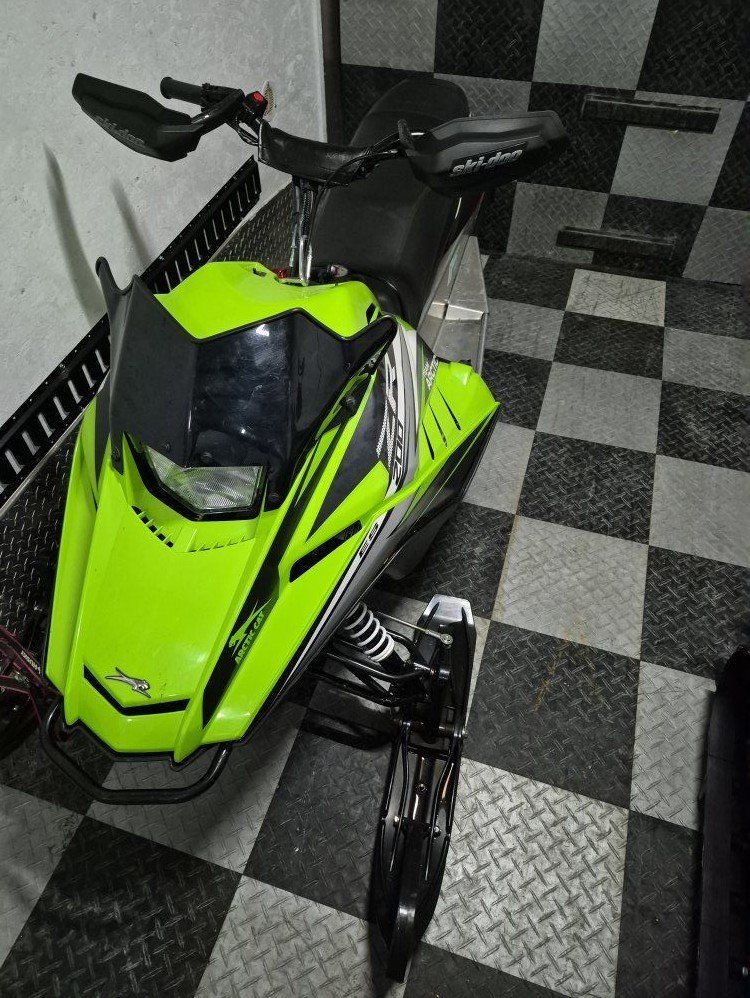 Artic Cat ZR200