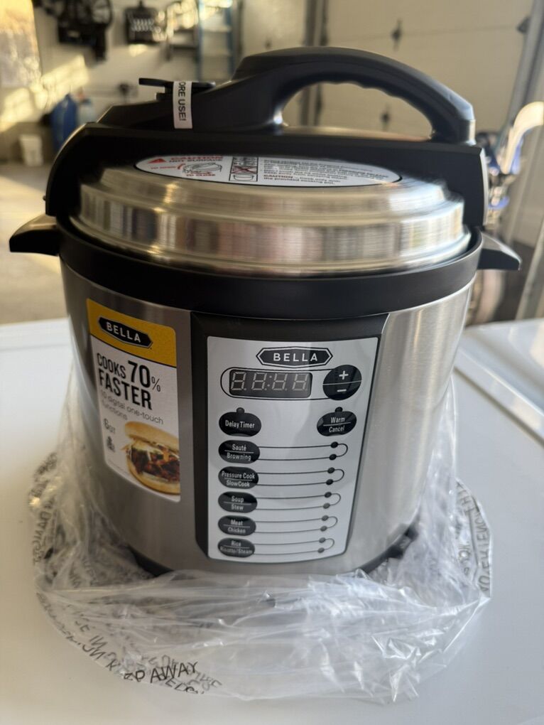 Bella 6 QT Pressure Cooker