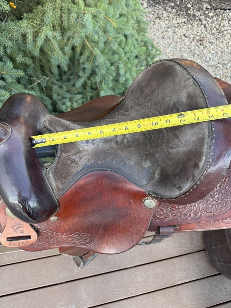 Main image 4
