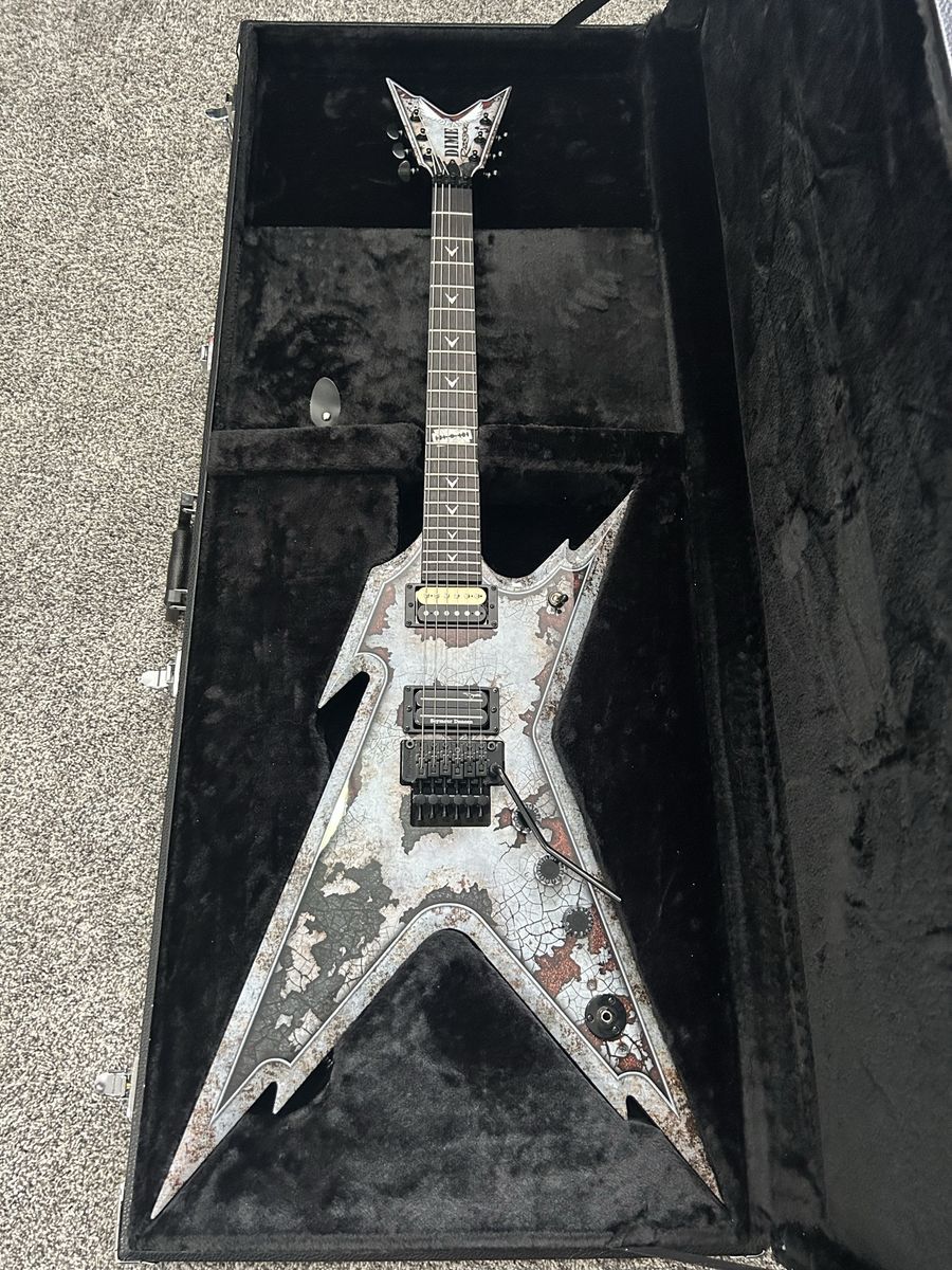 Dean Dime Razorback Rust Guitar