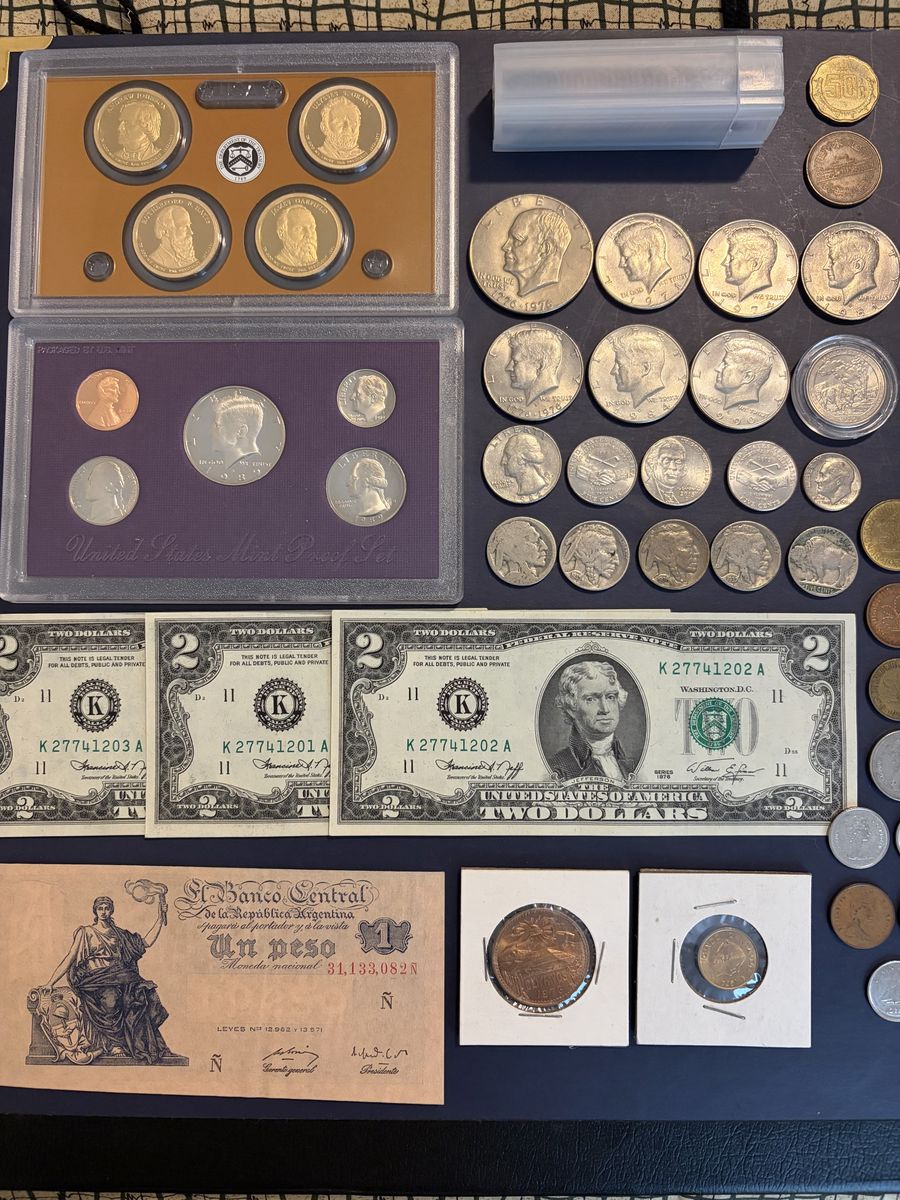 Collectors Coin/Currency Lot