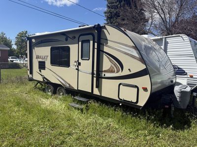 2016 Keystone Bullet Ultra Lite 2070