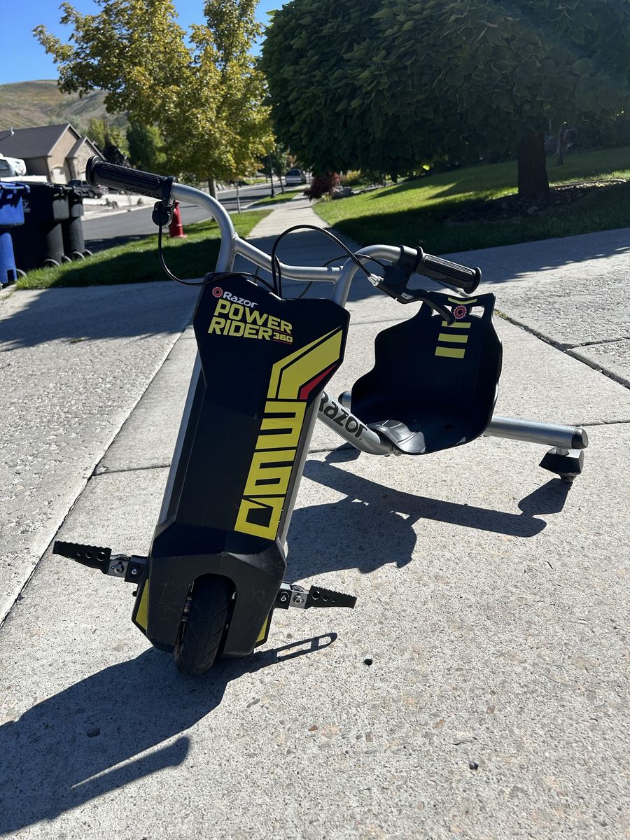 Razor Power Rider 360
