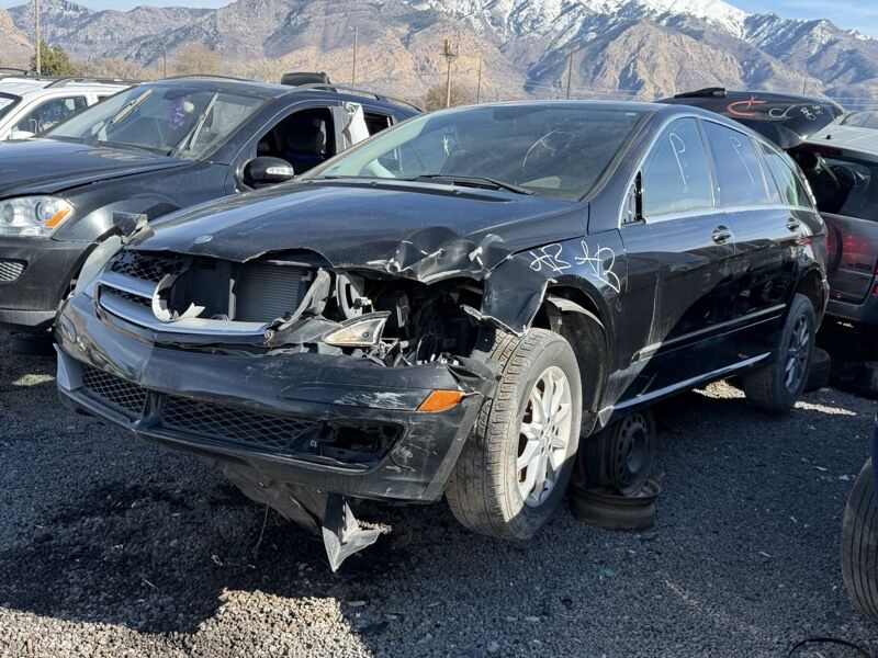 2006 Mercedes-Benz R500 Parts