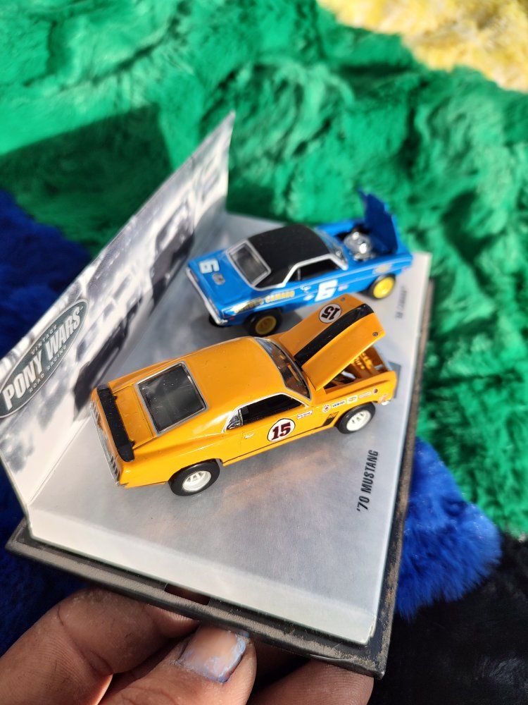 Vintage Pony Wars Road Racing Diecast Cars '70 Mustang & '69 Camaro Set
