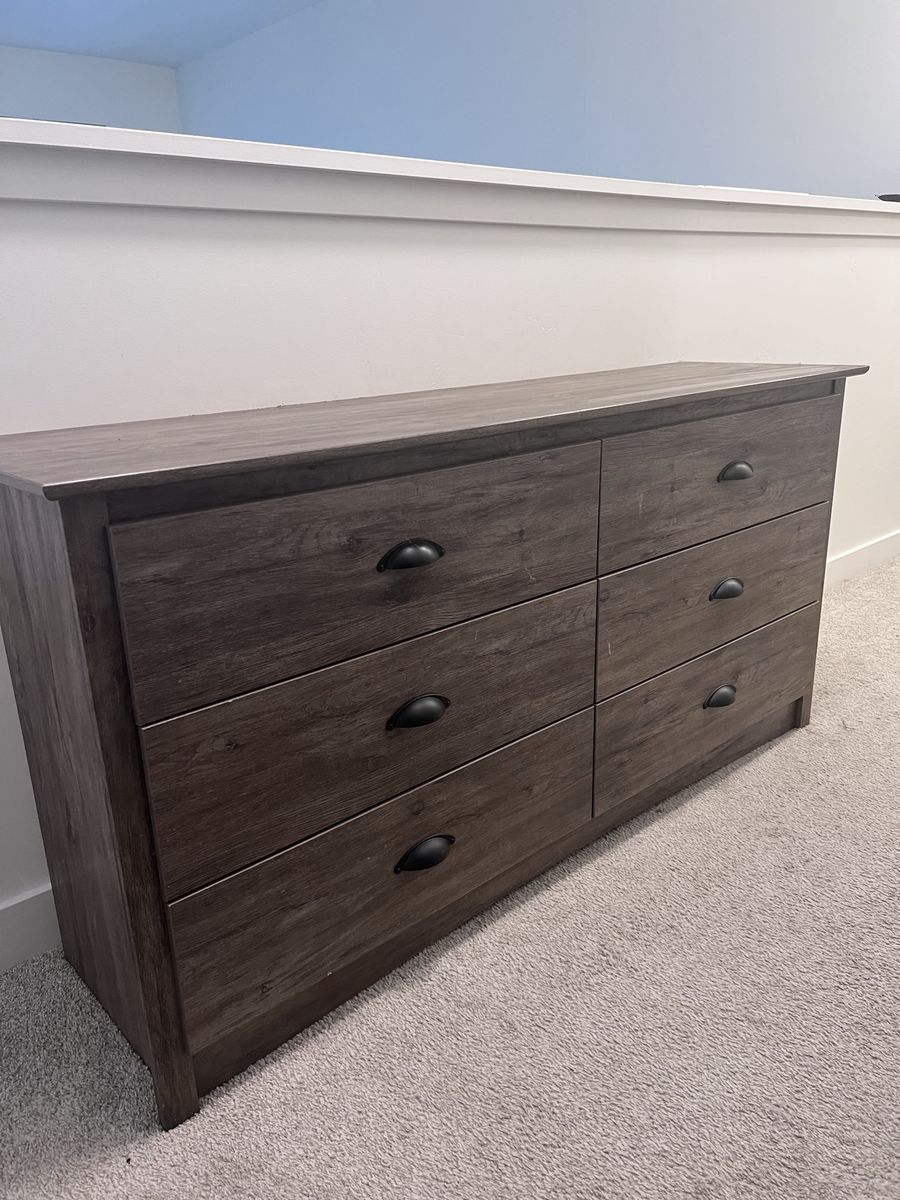 6-Drawer Wooden Dresser with Black Cup Handles - Dark Rustic Gray Finish
