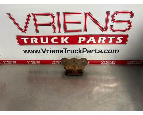 01-31271 EATON FULLER TRANSMISSION MOUNT BRACKET 
01-31271-A