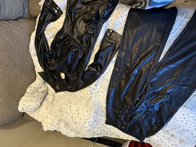 Dress and pants fake leather new